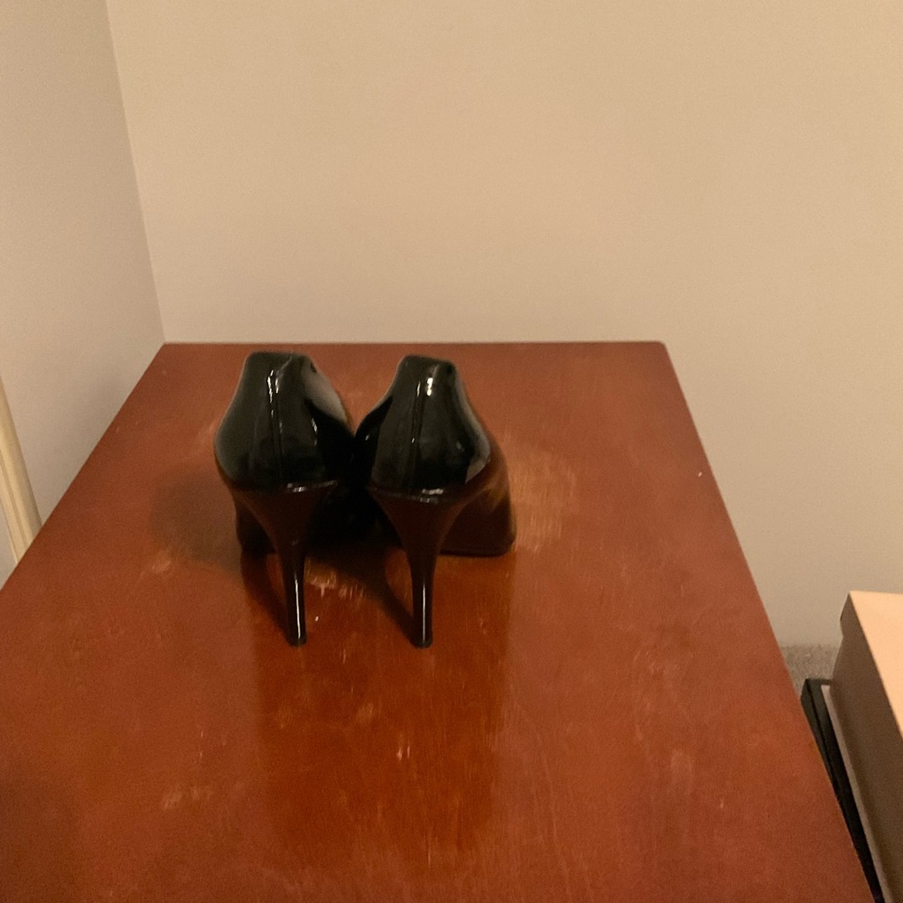 Shoes - Picture 3 of 3